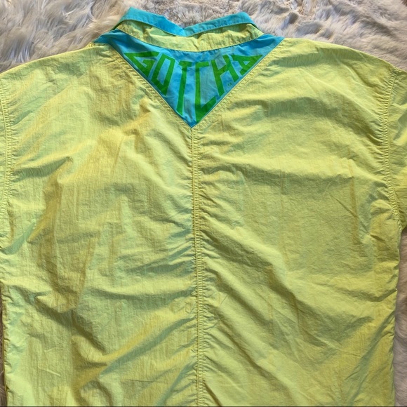 Yellow Gotcha Windbreaker - Picture 5 of 6
